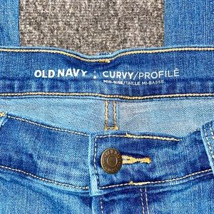 Old Navy Curvy Jeans